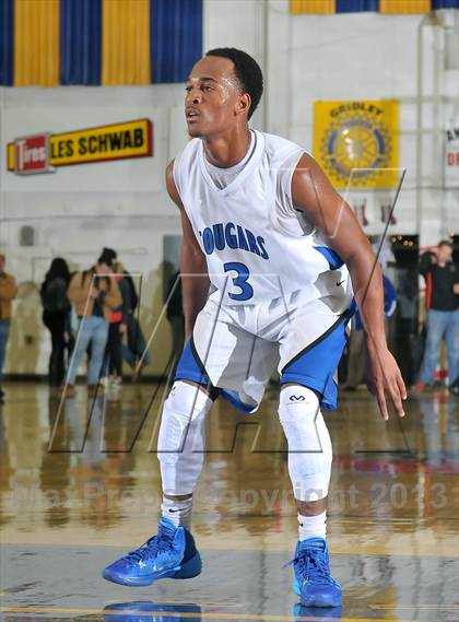 Thumbnail 2 in Bullard vs. Newark Memorial (60th Gridley Invitational) photogallery.
