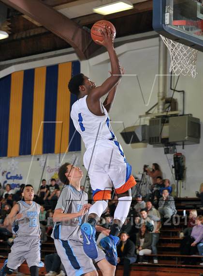 Thumbnail 3 in Bullard vs. Newark Memorial (60th Gridley Invitational) photogallery.