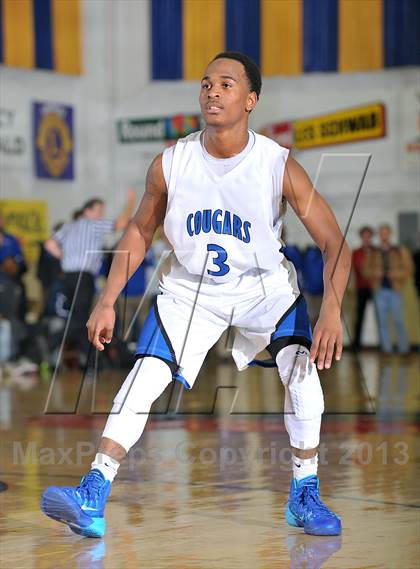 Thumbnail 2 in Bullard vs. Newark Memorial (60th Gridley Invitational) photogallery.