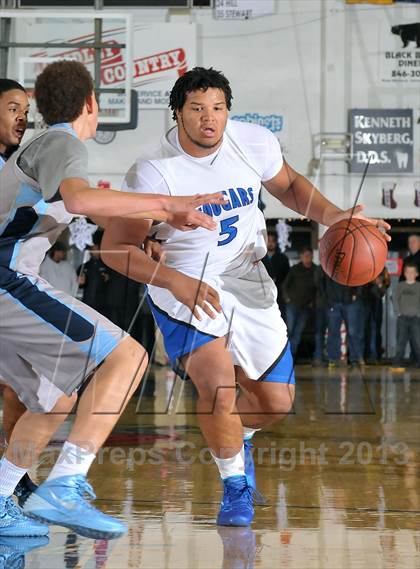 Thumbnail 3 in Bullard vs. Newark Memorial (60th Gridley Invitational) photogallery.