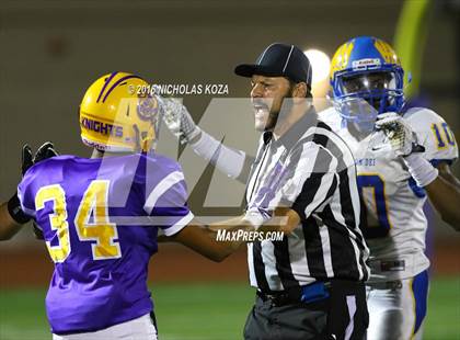 Thumbnail 1 in Lynwood vs. Verbum Dei  photogallery.