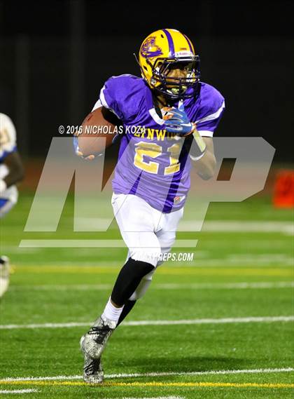 Thumbnail 2 in Lynwood vs. Verbum Dei  photogallery.