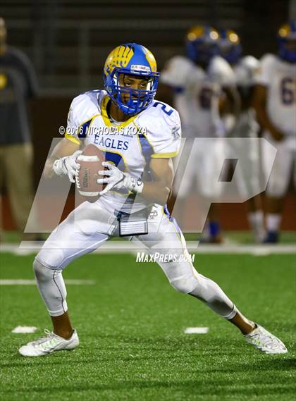 Thumbnail 2 in Lynwood vs. Verbum Dei  photogallery.