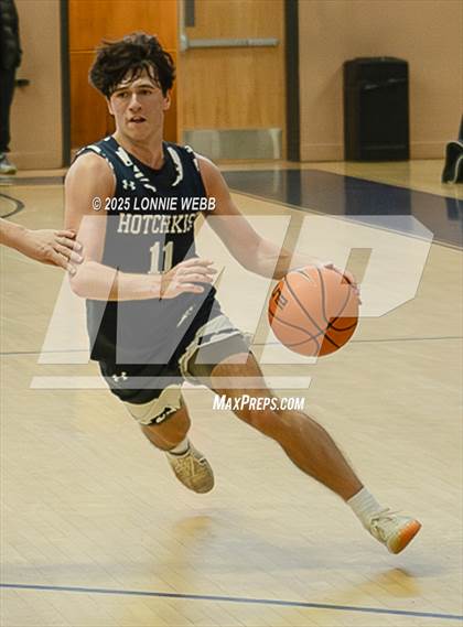 Thumbnail 3 in Hotchkiss vs Blair Academy (Shooting Stars Baskietbal Showcase) photogallery.
