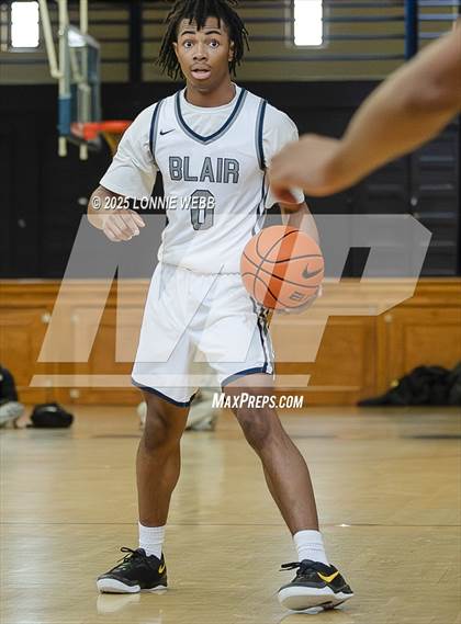 Thumbnail 2 in Hotchkiss vs Blair Academy (Shooting Stars Baskietbal Showcase) photogallery.