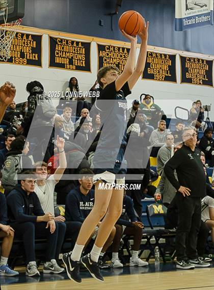 Thumbnail 3 in Hotchkiss vs Blair Academy (Shooting Stars Baskietbal Showcase) photogallery.