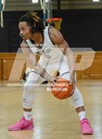 Photo from the gallery "Hotchkiss vs Blair Academy (Shooting Stars Baskietbal Showcase)"