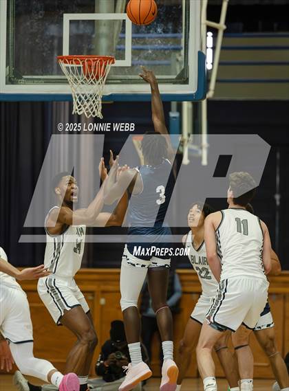 Thumbnail 1 in Hotchkiss vs Blair Academy (Shooting Stars Baskietbal Showcase) photogallery.