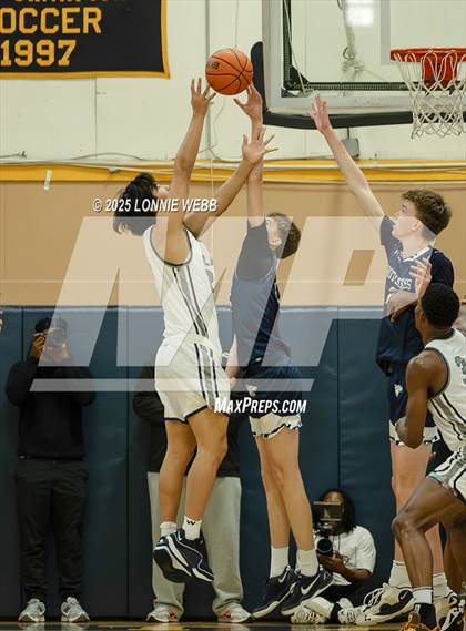 Thumbnail 1 in Hotchkiss vs Blair Academy (Shooting Stars Baskietbal Showcase) photogallery.