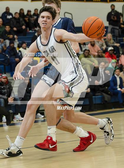 Thumbnail 2 in Hotchkiss vs Blair Academy (Shooting Stars Baskietbal Showcase) photogallery.