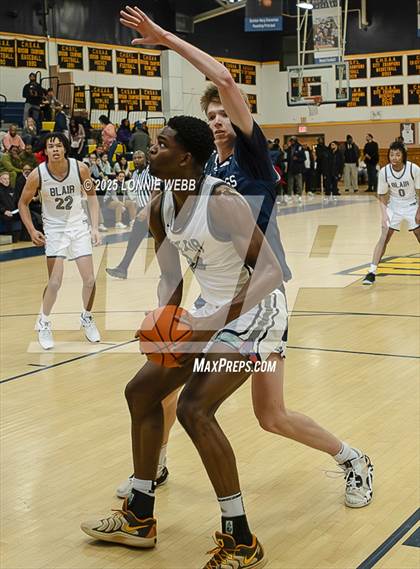 Thumbnail 1 in Hotchkiss vs Blair Academy (Shooting Stars Baskietbal Showcase) photogallery.