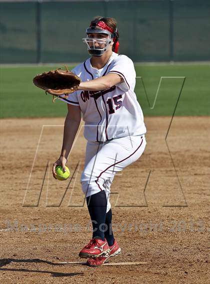 Thumbnail 2 in Highland vs Tulare Western (Mira Monte Invitational) photogallery.
