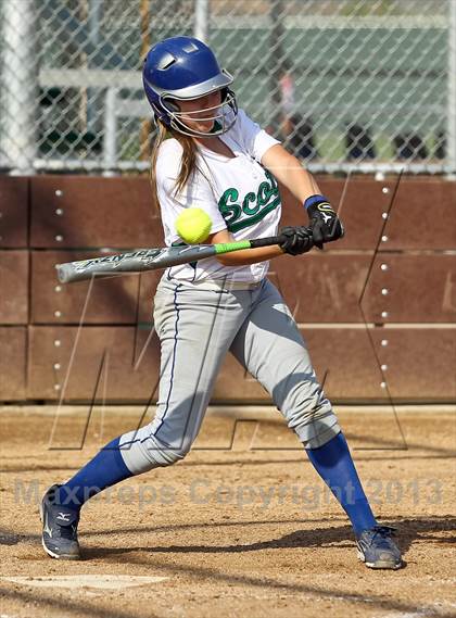 Thumbnail 1 in Highland vs Tulare Western (Mira Monte Invitational) photogallery.