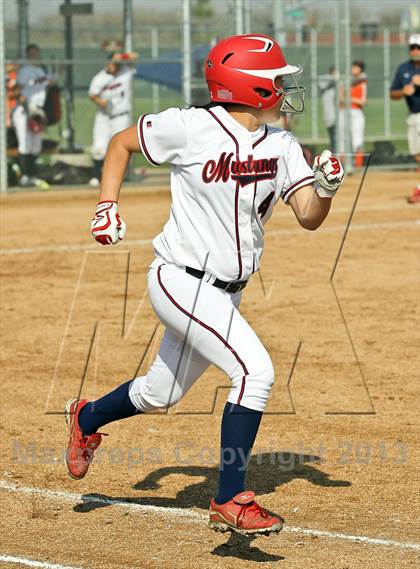 Thumbnail 1 in Highland vs Tulare Western (Mira Monte Invitational) photogallery.