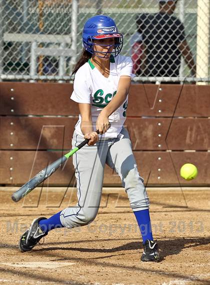 Thumbnail 1 in Highland vs Tulare Western (Mira Monte Invitational) photogallery.