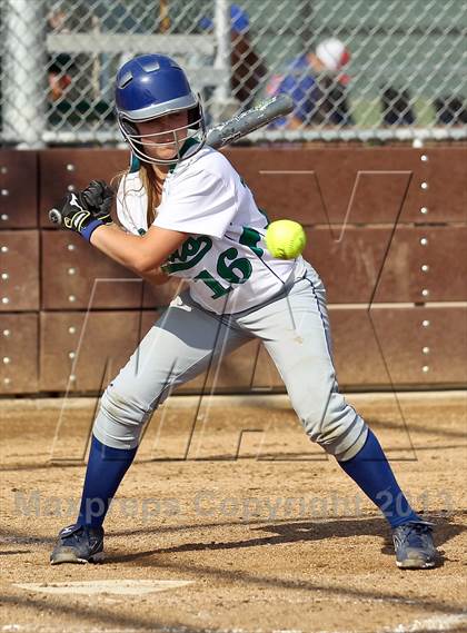 Thumbnail 3 in Highland vs Tulare Western (Mira Monte Invitational) photogallery.