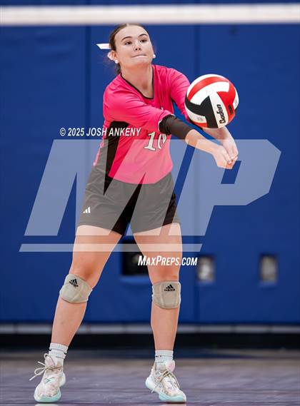 Thumbnail 2 in JV: Mt. Carmel @ Parkview Baptist photogallery.