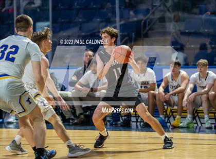 Thumbnail 1 in Tahoma vs. Sumner (King Showcase) photogallery.