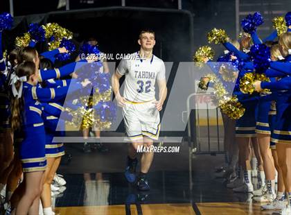 Thumbnail 2 in Tahoma vs. Sumner (King Showcase) photogallery.