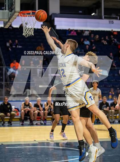 Thumbnail 1 in Tahoma vs. Sumner (King Showcase) photogallery.