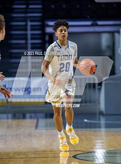 Thumbnail 3 in Tahoma vs. Sumner (King Showcase) photogallery.