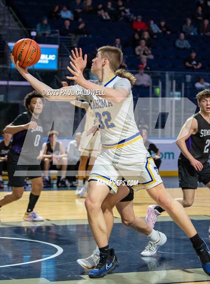 Thumbnail 1 in Tahoma vs. Sumner (King Showcase) photogallery.
