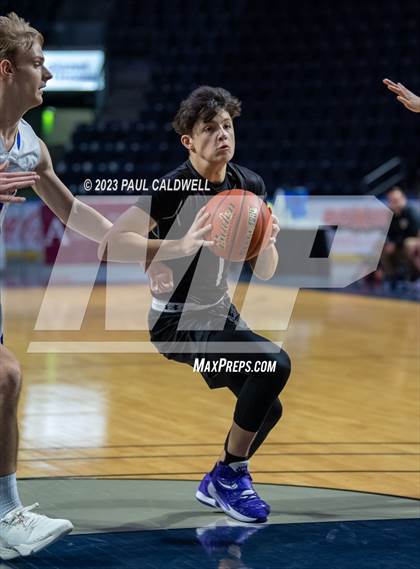 Thumbnail 2 in Tahoma vs. Sumner (King Showcase) photogallery.