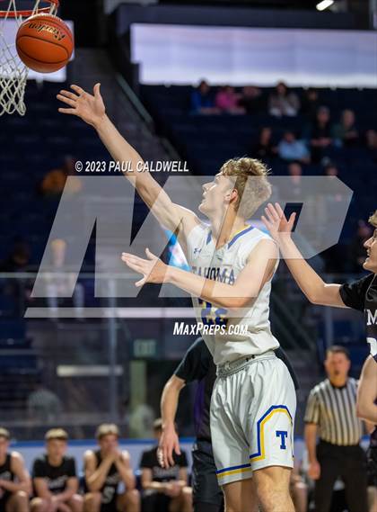 Thumbnail 3 in Tahoma vs. Sumner (King Showcase) photogallery.