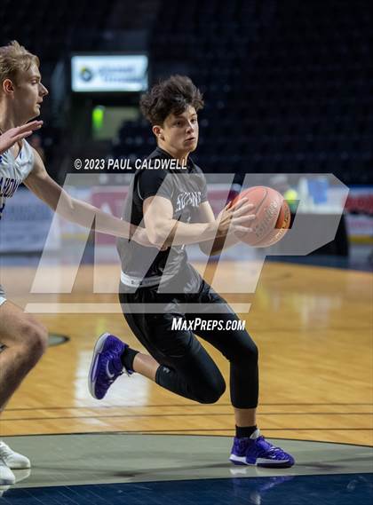 Thumbnail 1 in Tahoma vs. Sumner (King Showcase) photogallery.