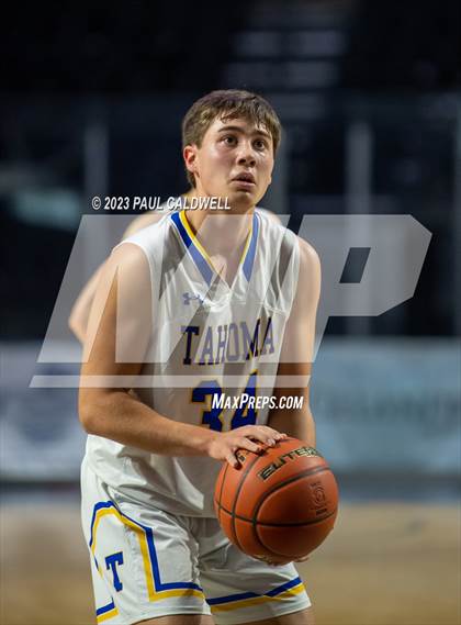 Thumbnail 3 in Tahoma vs. Sumner (King Showcase) photogallery.