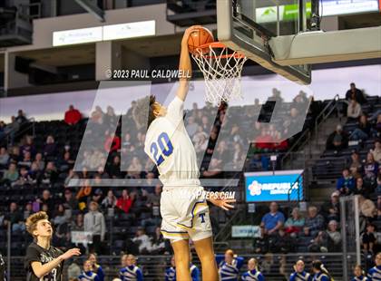 Thumbnail 1 in Tahoma vs. Sumner (King Showcase) photogallery.