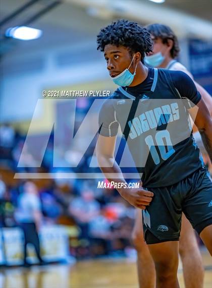 Thumbnail 1 in Overhills vs Apex (Yellow Jacket Christmas Classic Tournament) photogallery.