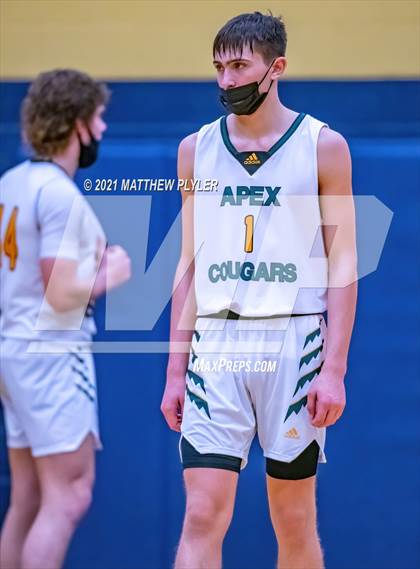 Thumbnail 1 in Overhills vs Apex (Yellow Jacket Christmas Classic Tournament) photogallery.