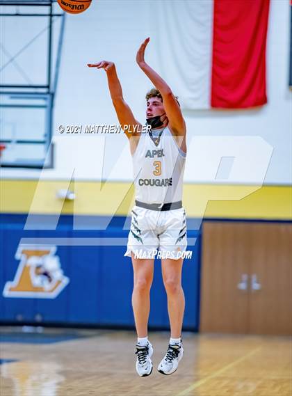 Thumbnail 2 in Overhills vs Apex (Yellow Jacket Christmas Classic Tournament) photogallery.