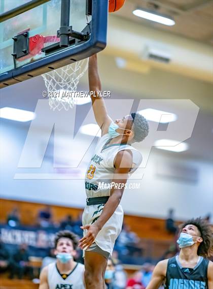 Thumbnail 1 in Overhills vs Apex (Yellow Jacket Christmas Classic Tournament) photogallery.