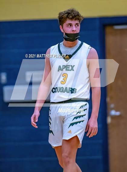 Thumbnail 3 in Overhills vs Apex (Yellow Jacket Christmas Classic Tournament) photogallery.