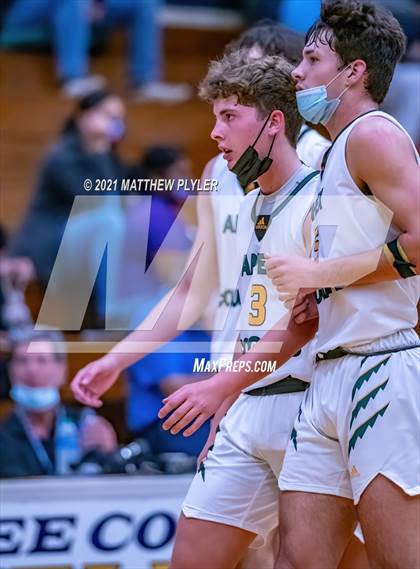 Thumbnail 3 in Overhills vs Apex (Yellow Jacket Christmas Classic Tournament) photogallery.