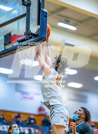 Thumbnail 1 in Overhills vs Apex (Yellow Jacket Christmas Classic Tournament) photogallery.