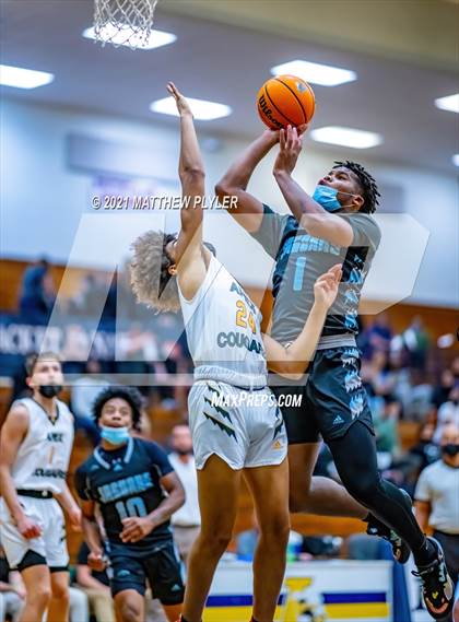 Thumbnail 1 in Overhills vs Apex (Yellow Jacket Christmas Classic Tournament) photogallery.