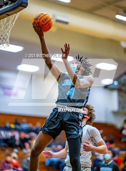 Thumbnail 2 in Overhills vs Apex (Yellow Jacket Christmas Classic Tournament) photogallery.