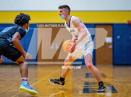 Thumbnail 1 in Overhills vs Apex (Yellow Jacket Christmas Classic Tournament) photogallery.