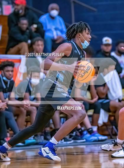 Thumbnail 1 in Overhills vs Apex (Yellow Jacket Christmas Classic Tournament) photogallery.