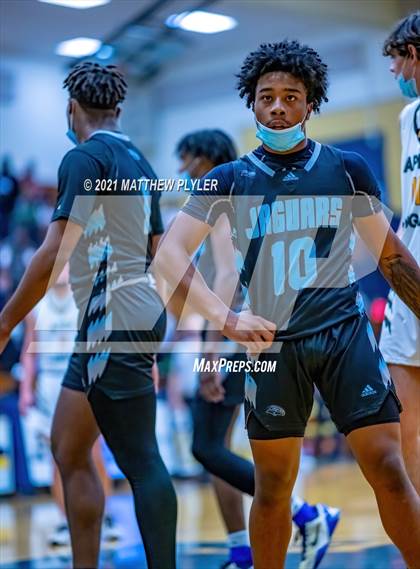 Thumbnail 2 in Overhills vs Apex (Yellow Jacket Christmas Classic Tournament) photogallery.