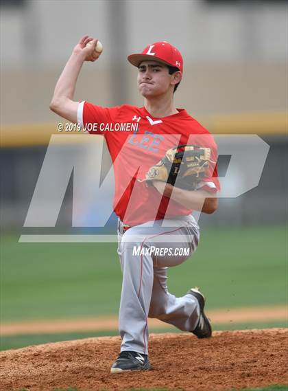 Thumbnail 3 in Lee [Robert E.] vs MacArthur [Douglas] photogallery.
