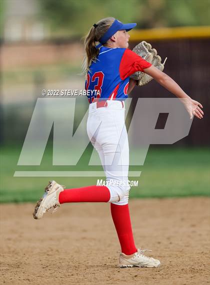 Thumbnail 3 in Cherry Creek @ Cherokee Trail photogallery.