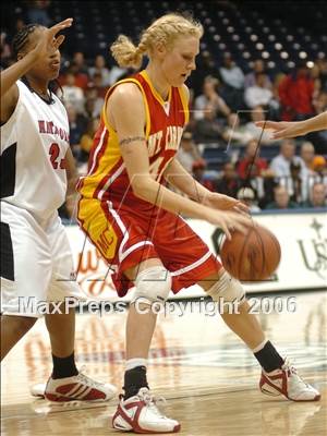 Thumbnail 1 in Mt. Miguel vs. Mt. Carmel (SDS D2 Final) photogallery.