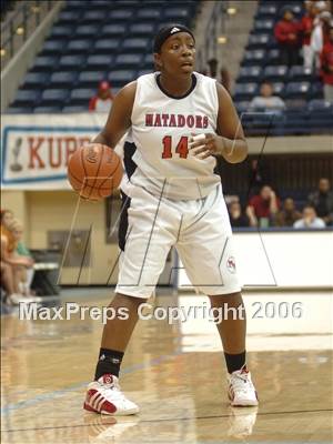 Thumbnail 2 in Mt. Miguel vs. Mt. Carmel (SDS D2 Final) photogallery.