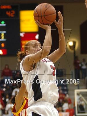 Thumbnail 2 in Mt. Miguel vs. Mt. Carmel (SDS D2 Final) photogallery.