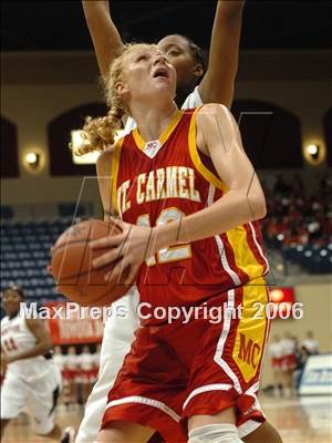 Thumbnail 3 in Mt. Miguel vs. Mt. Carmel (SDS D2 Final) photogallery.