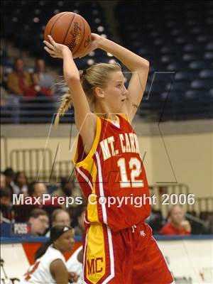 Thumbnail 2 in Mt. Miguel vs. Mt. Carmel (SDS D2 Final) photogallery.